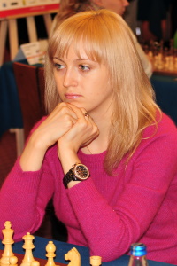 Ushenina, Anna